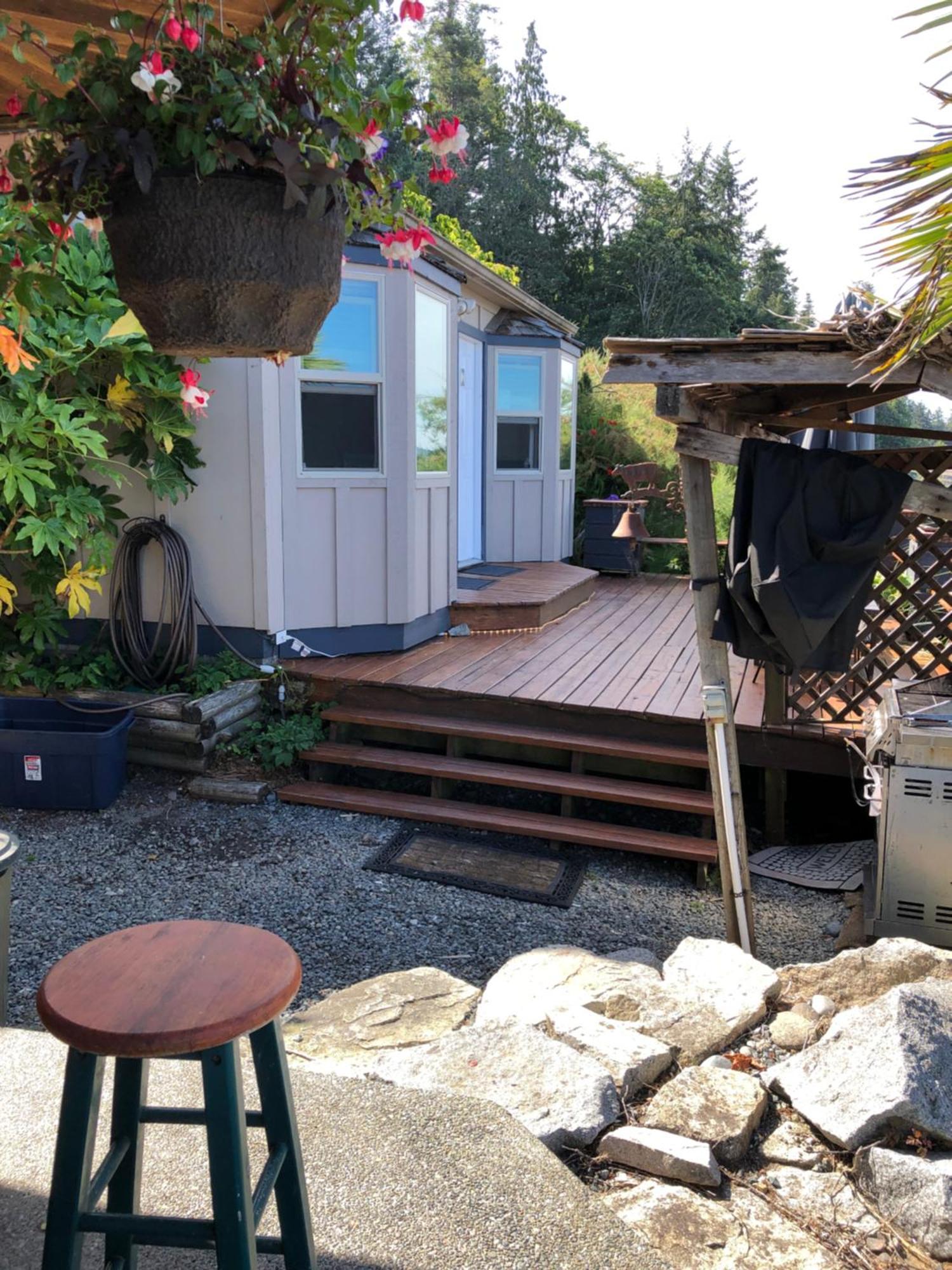 Qualicum Breeze Beach Resort Bowser Esterno foto